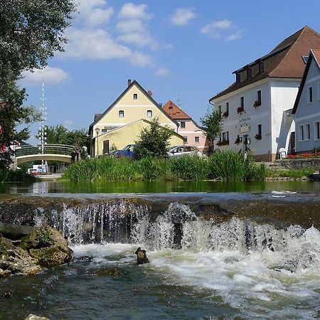 Hotel Zum Weißen Rössl Kallmünz Exterior foto